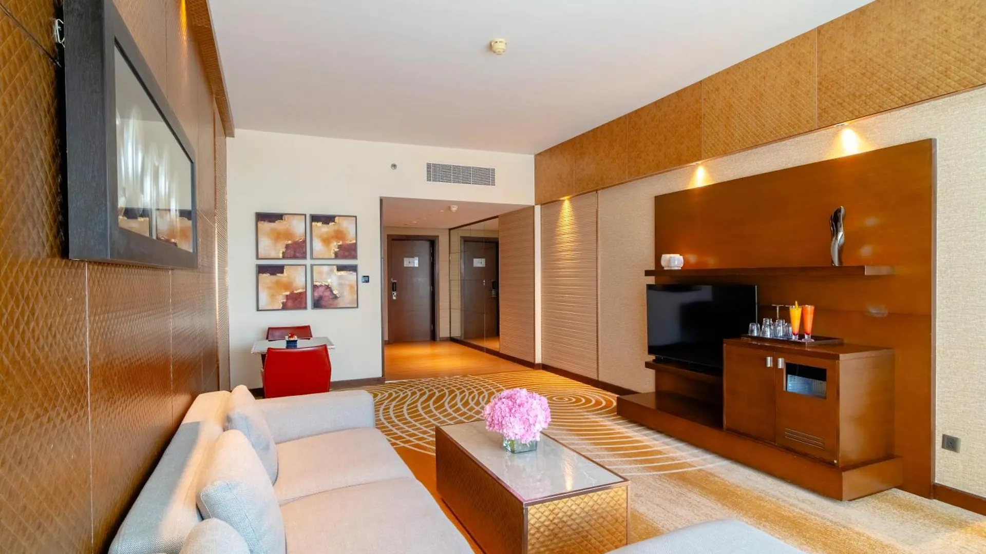 Asiana Hotel Dubai 5*,