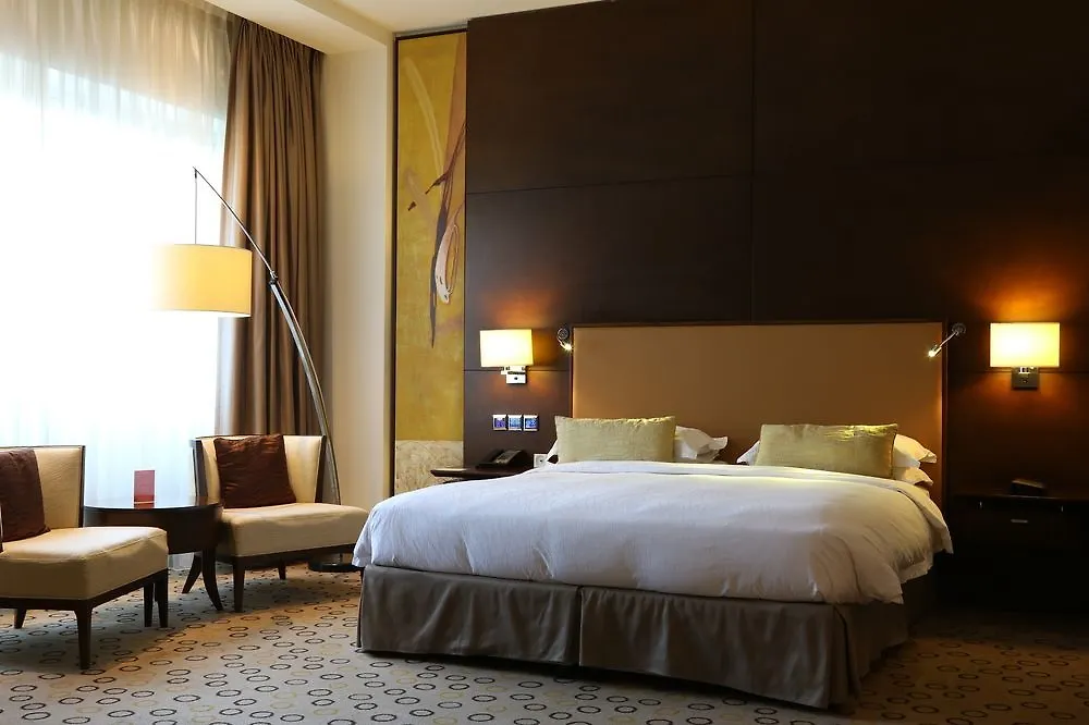 Asiana Hotel Dubai 5*,